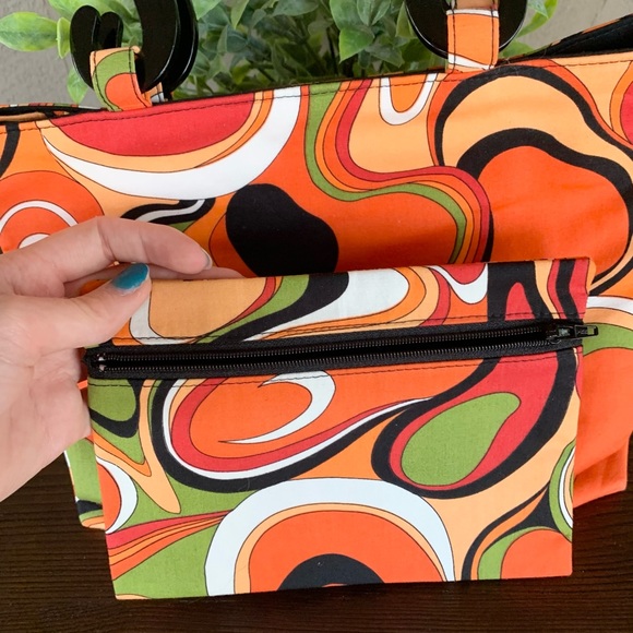 Mini Patterned Handbag - Picture 12 of 13
